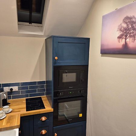 Charming 1 Bed Peak District Barn Conversion Foolow Exterior foto